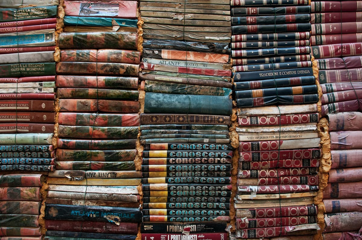 Mastering JavaScript Array Sorting: Array.prototype.sort() with ...